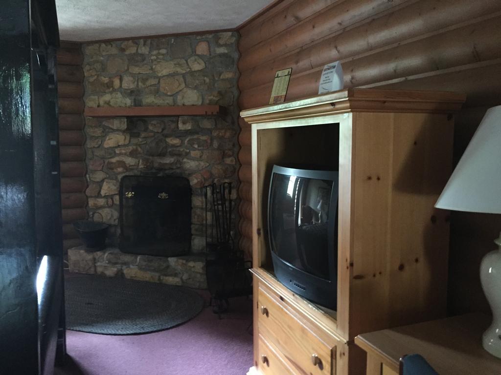 Highland Hills Motel & Cabins Boone Rom bilde