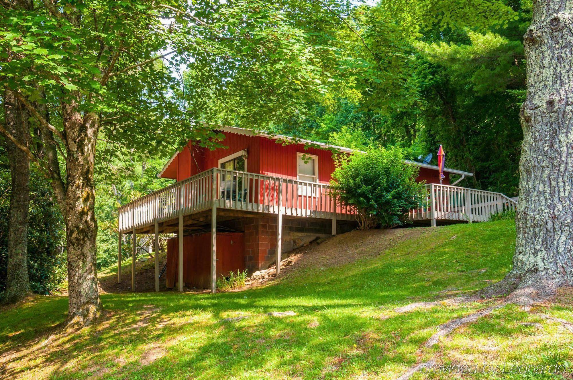 Highland Hills Motel & Cabins Boone Eksteriør bilde